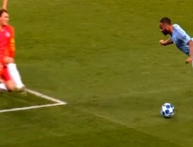 Αυτό είναι το πιο «πέτσινο» πέναλτι στην ιστορία του Champions League (βίντεο)